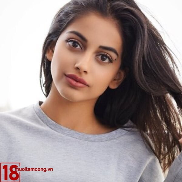 Top 100 cô gái xinh đẹp nhất thế giới hiện nay - Banita Sandhu